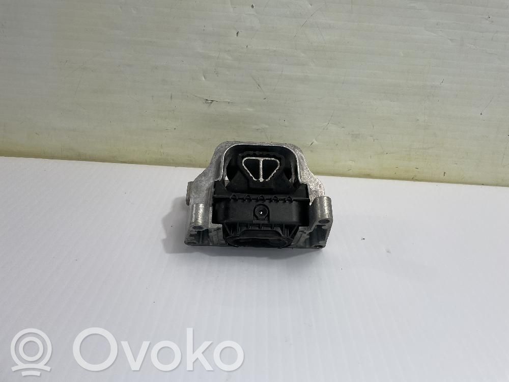 Volkswagen Polo V 6R Engine mount bracket 