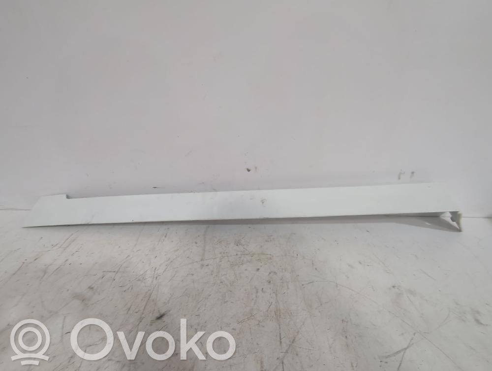 Moldura embellecedora   9808384180
