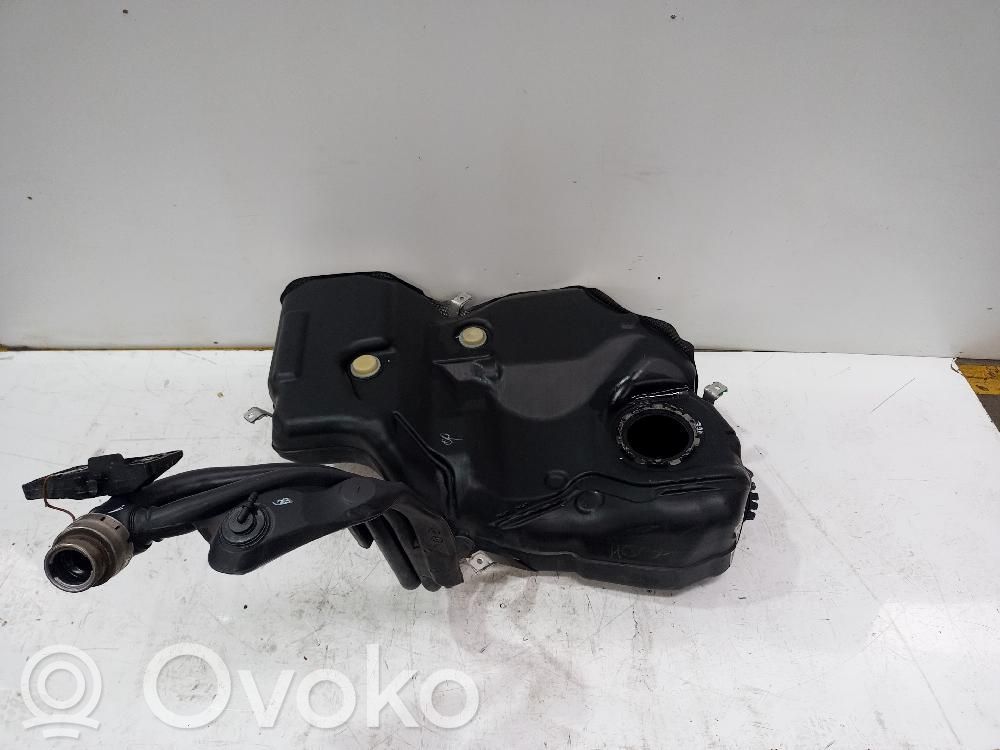 Volkswagen PASSAT B6 Polttoainesäiliö 