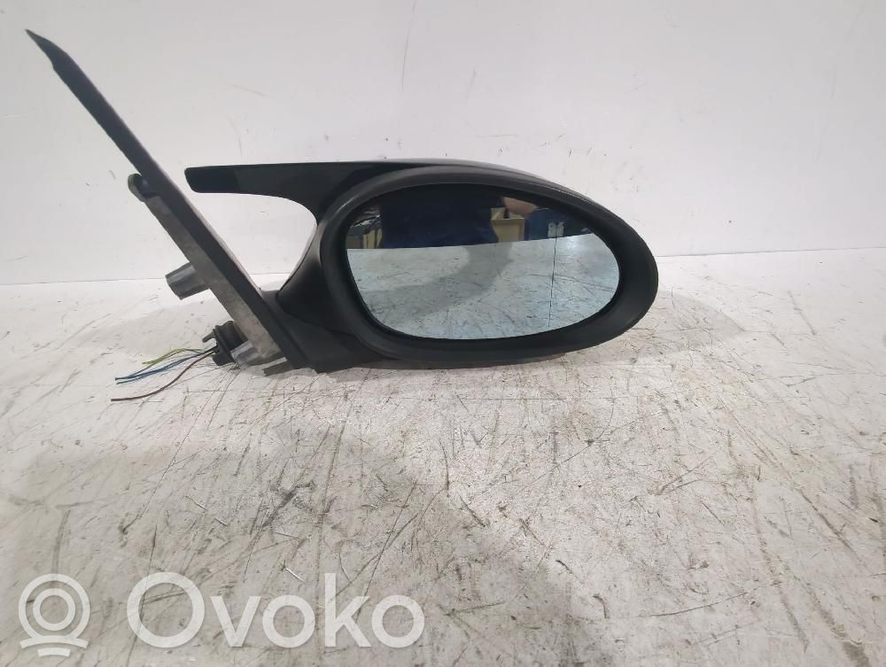 Front door electric wing mirror   E90311076