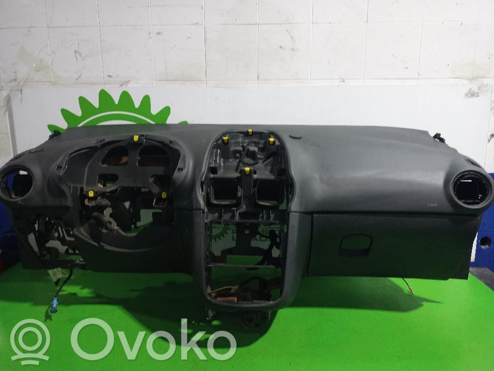 Opel Corsa D Cruscotto 