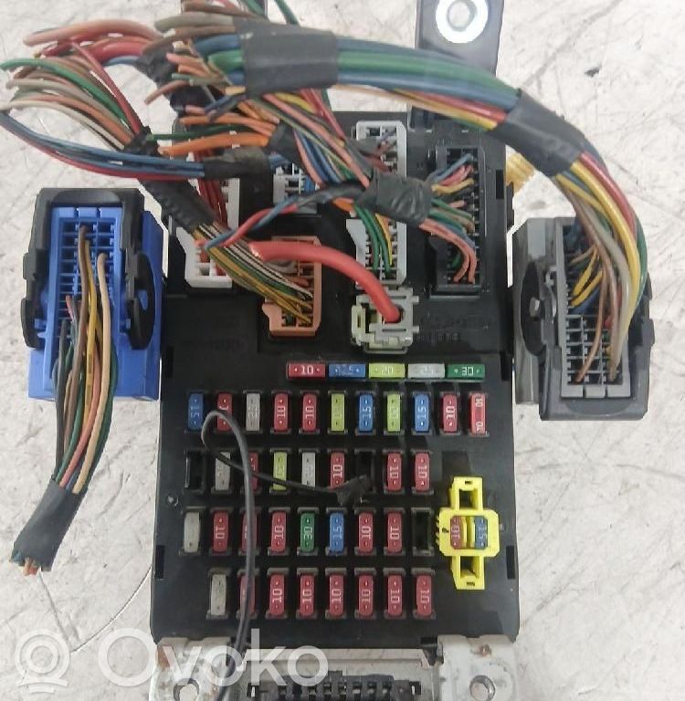 KIA Rio Módulo de fusible 
