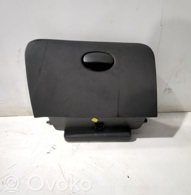 Citroen C3 Daiktadėžė 