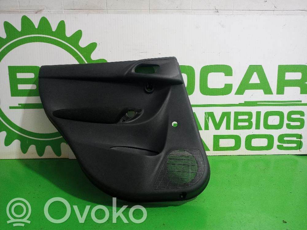 Citroen C3 Boczki / Poszycie drzwi tylnych 
