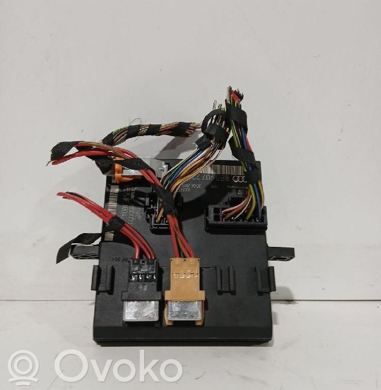Autres unités de commande / modules   8E0907279N