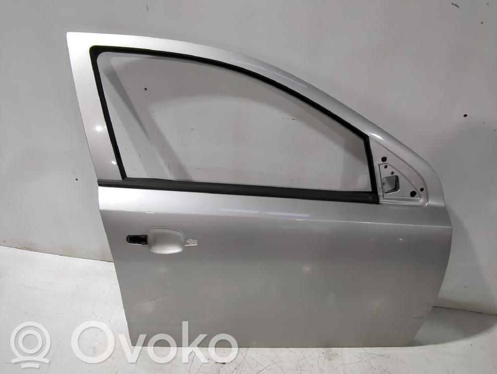 Opel Astra H Puerta delantera 