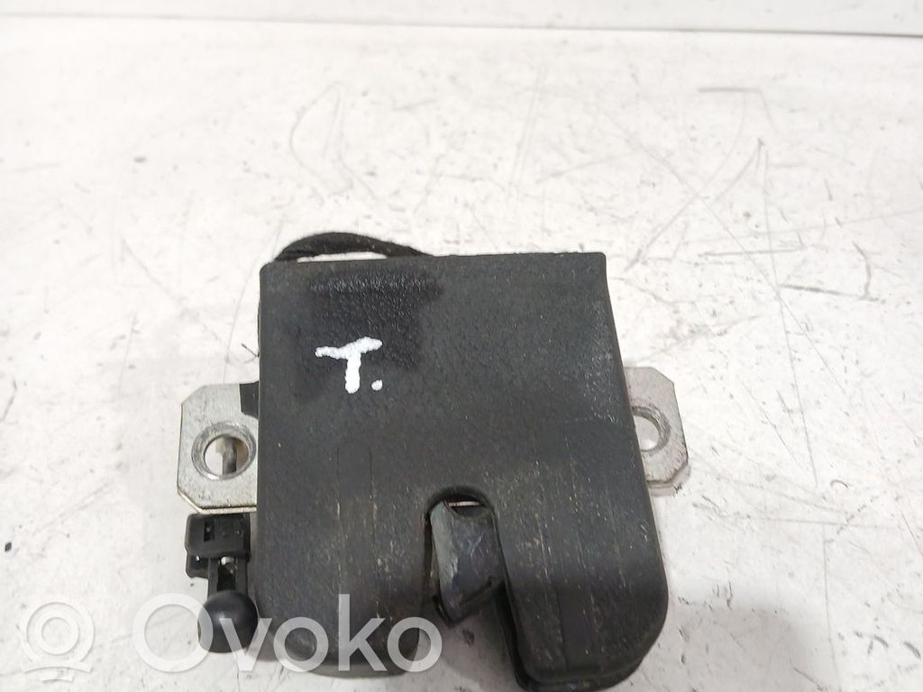 Volkswagen Polo Blocco chiusura del portellone 