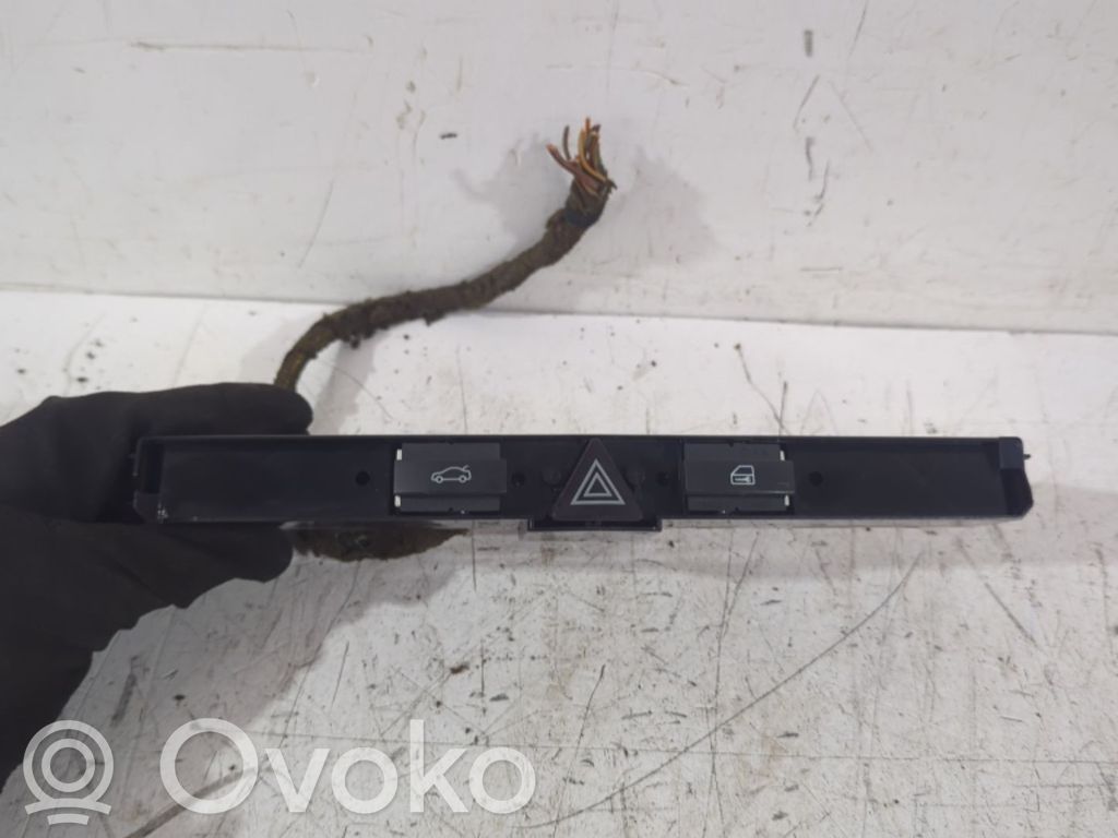 Opel Astra G Botón interruptor de luz de peligro