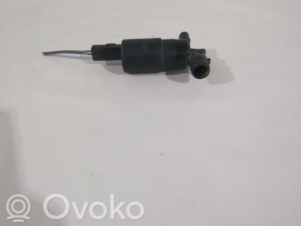 Peugeot 107 Pompe de lave-glace de pare-brise