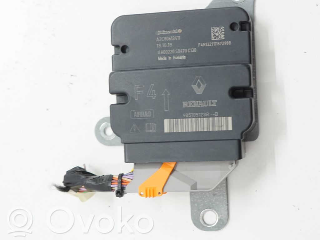 Renault Captur Airbag control unit/module 