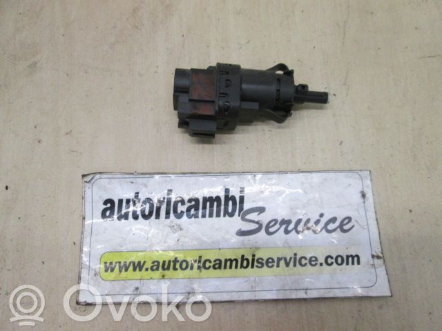 Kitas daviklis   3M5T15480AC