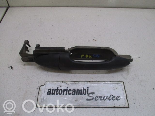 Ford Focus Manecilla externa puerta trasera 