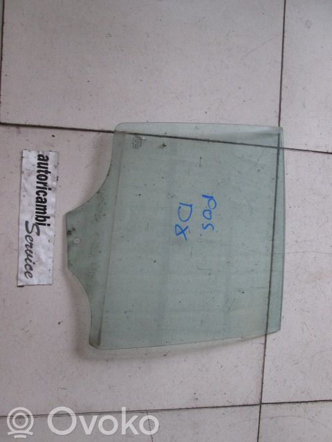 Smart ForFour I Rear door window glass 
