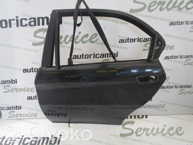 Alfa Romeo 166 Galinės durys 