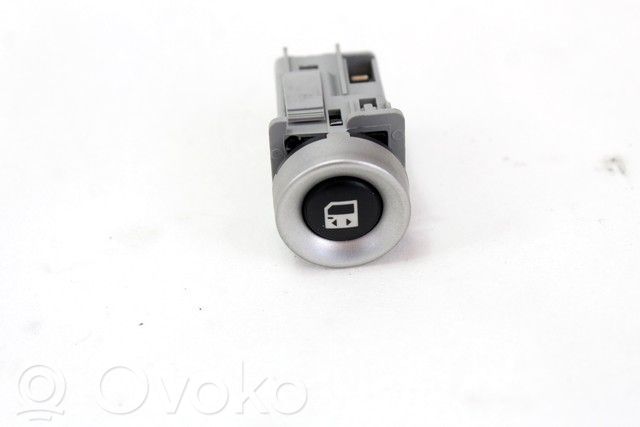 Other switches/knobs/shifts   1495737077