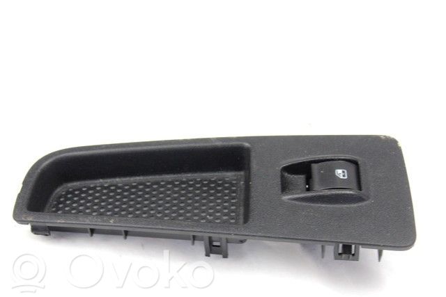 Electric window control switch   735474939