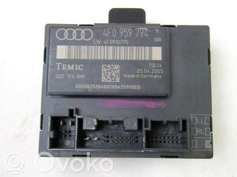 Unidad de control/módulo de la puerta   4F0959794