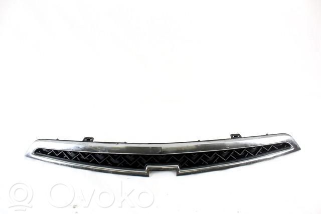 Chevrolet Spark Maskownica / Grill / Atrapa górna chłodnicy 