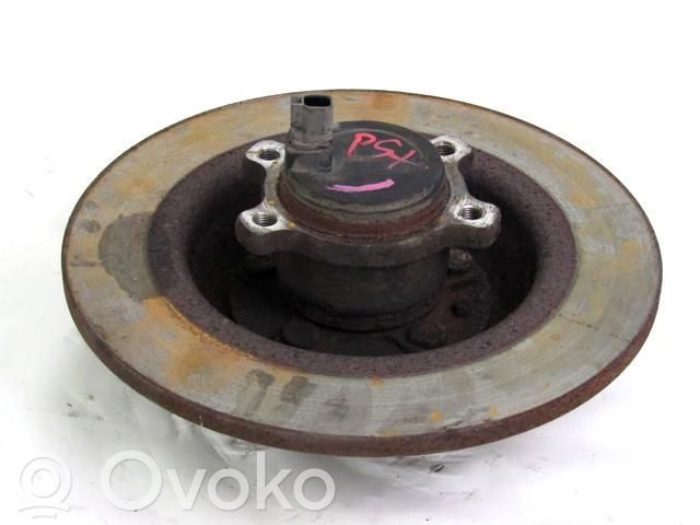 Ford Mondeo MK IV Olka-akselin laakeripesä 