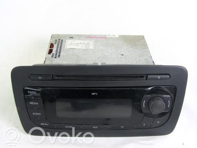 Seat Ibiza IV (6J,6P) Panel / Radioodtwarzacz CD/DVD/GPS 