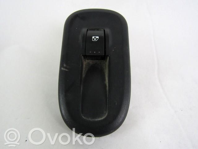 Przyciski szyb   8200476809