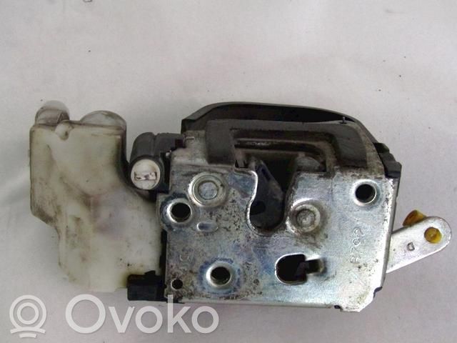 Alfa Romeo 147 Etuoven lukko 