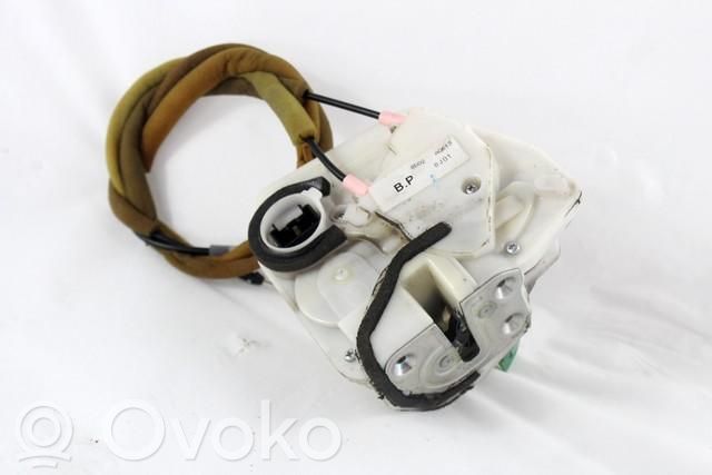 Mazda 2 Front door lock 