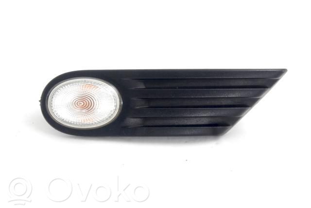 Etusuuntavilkku   2751503