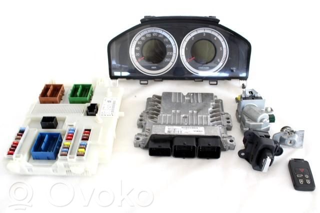 Volvo V60 Kit cu ECU motor și set închidere uși 