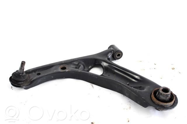 Toyota Aygo AB10 Querlenker Achsschenkel vorne 