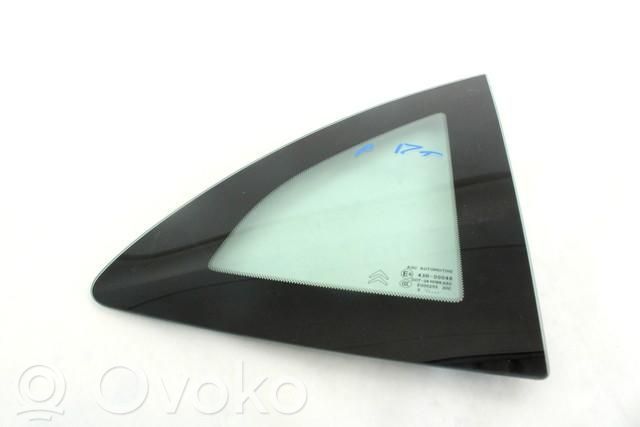 Finestrino laterale posteriore   8569YF