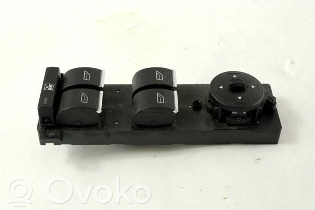 Schalter el. Fensterheber   8M5T14A132AB