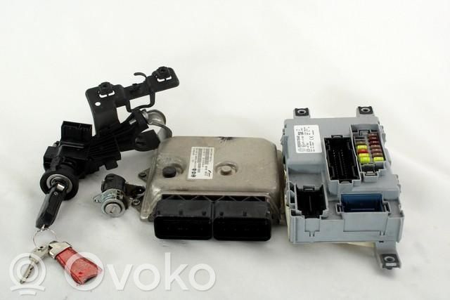 Fiat Punto (199) Komputer / Sterownik ECU i komplet kluczy 