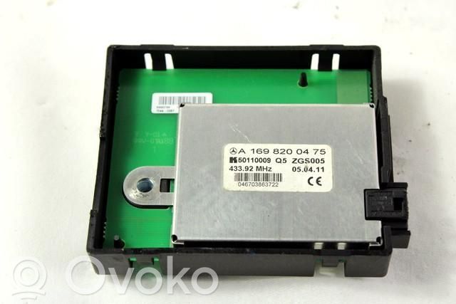 Mercedes-Benz B W245 Amplificatore antenna