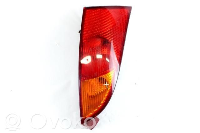 Fiat 500 Cinquecento Lampă spate în caroserie 