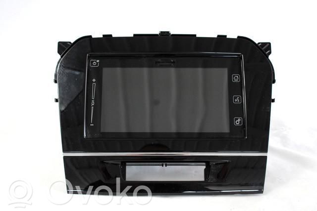 Suzuki Vitara (LY) Panel / Radioodtwarzacz CD/DVD/GPS 