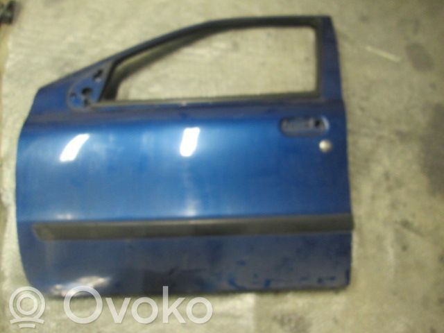 Fiat Punto (176) Puerta delantera 