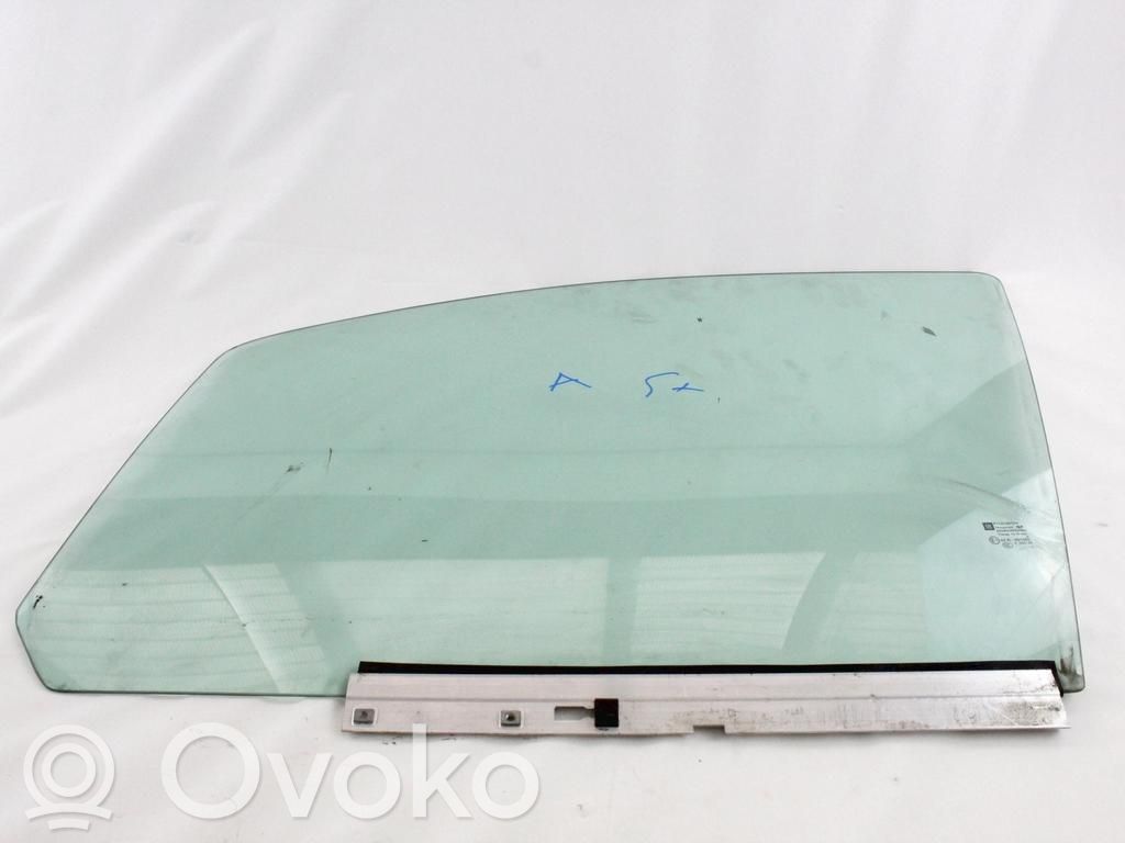 Opel Zafira B Sticlă oglindă laterală