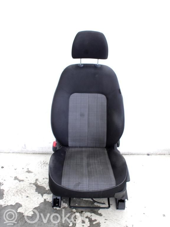 KIA Venga Sedile anteriore del conducente 
