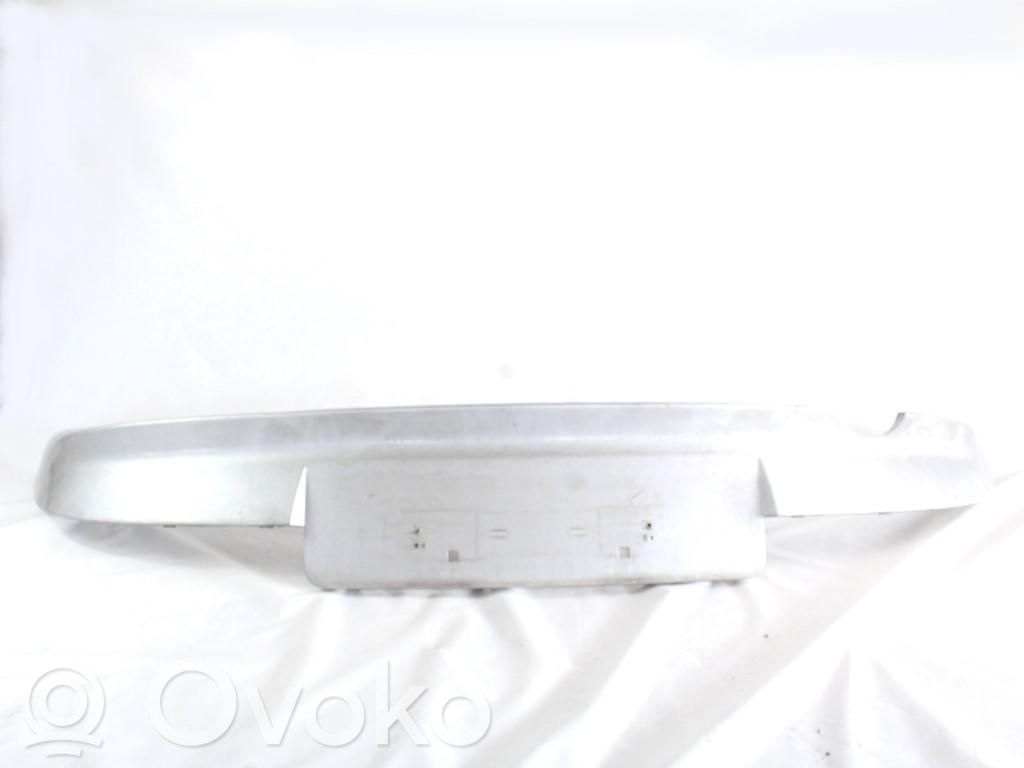 BMW 1 E81 E87 Takapuskurin koristemuotolista 