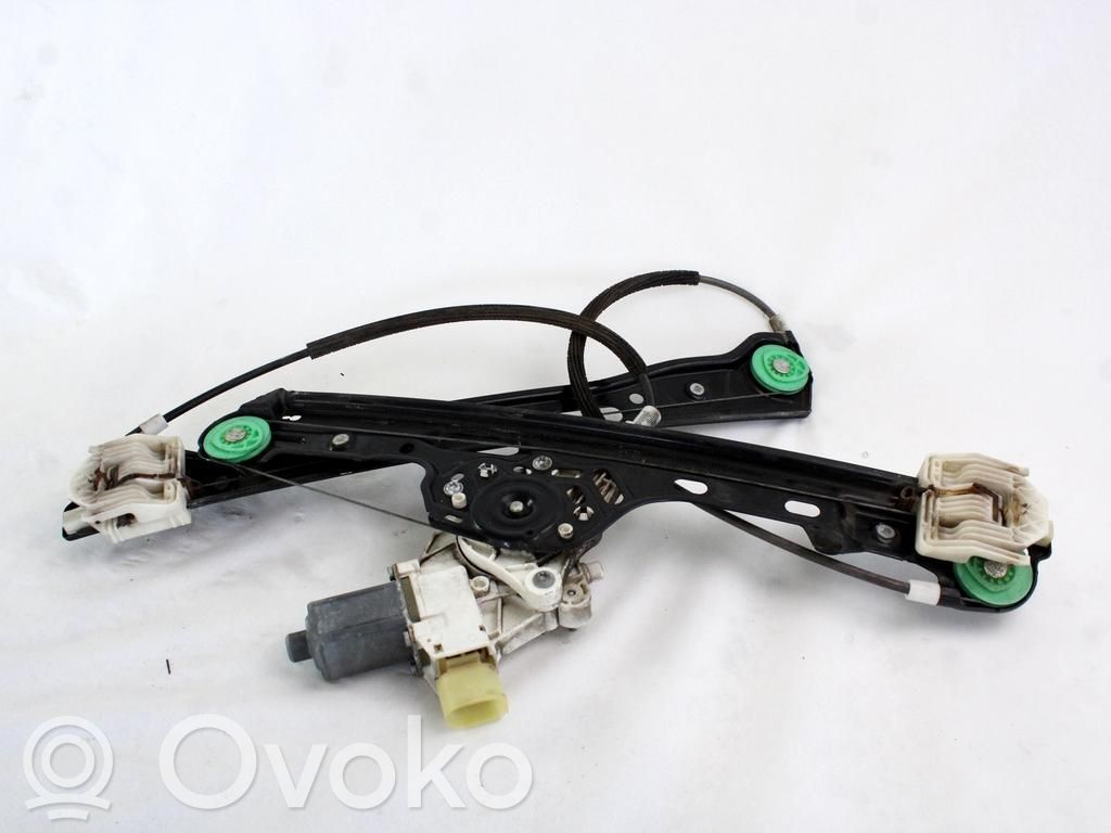 BMW 1 E81 E87 Regulador de puerta delantera con motor 