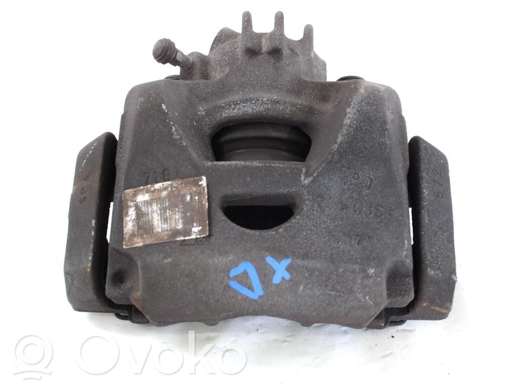 Étrier de frein avant   4400V8