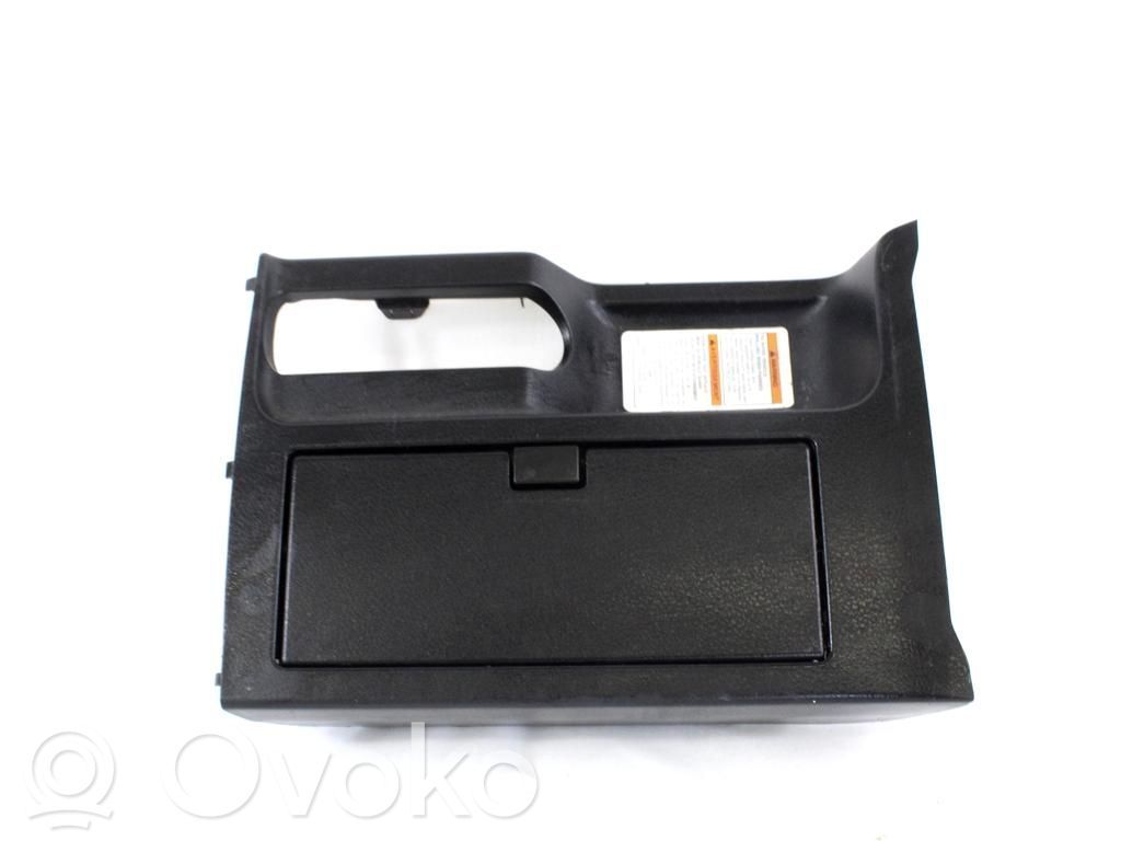 Autres éléments de console centrale   7592065J10R8H