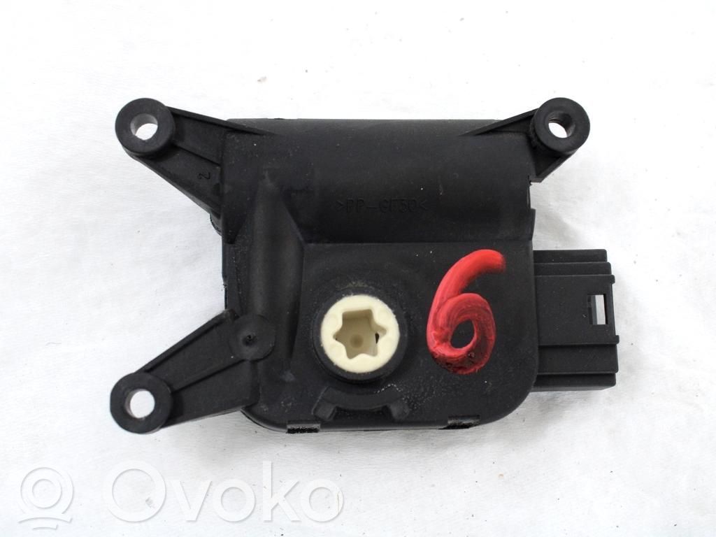 Motor/actuator clapetă aer   8E1820511C