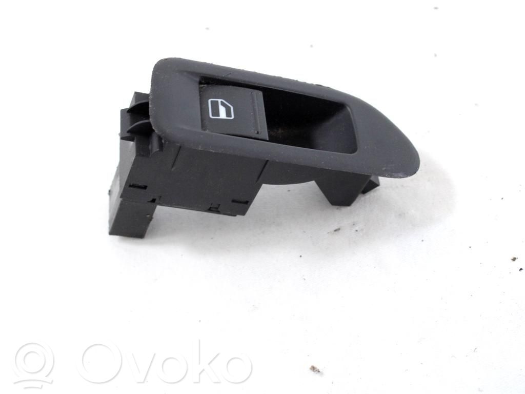 Interruptor del elevalunas eléctrico   7L6959855B