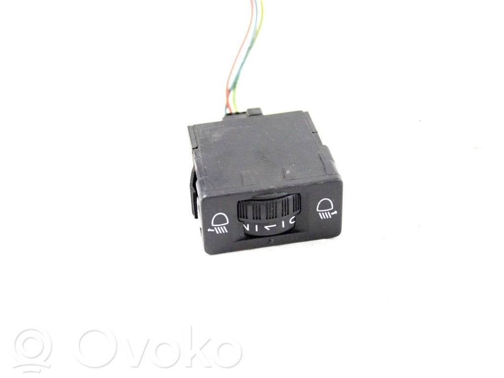 Headlight level height control switch   9666186877