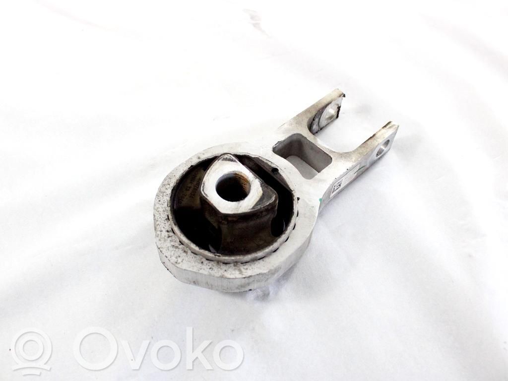Fiat Tipo Gearbox mounting bracket 