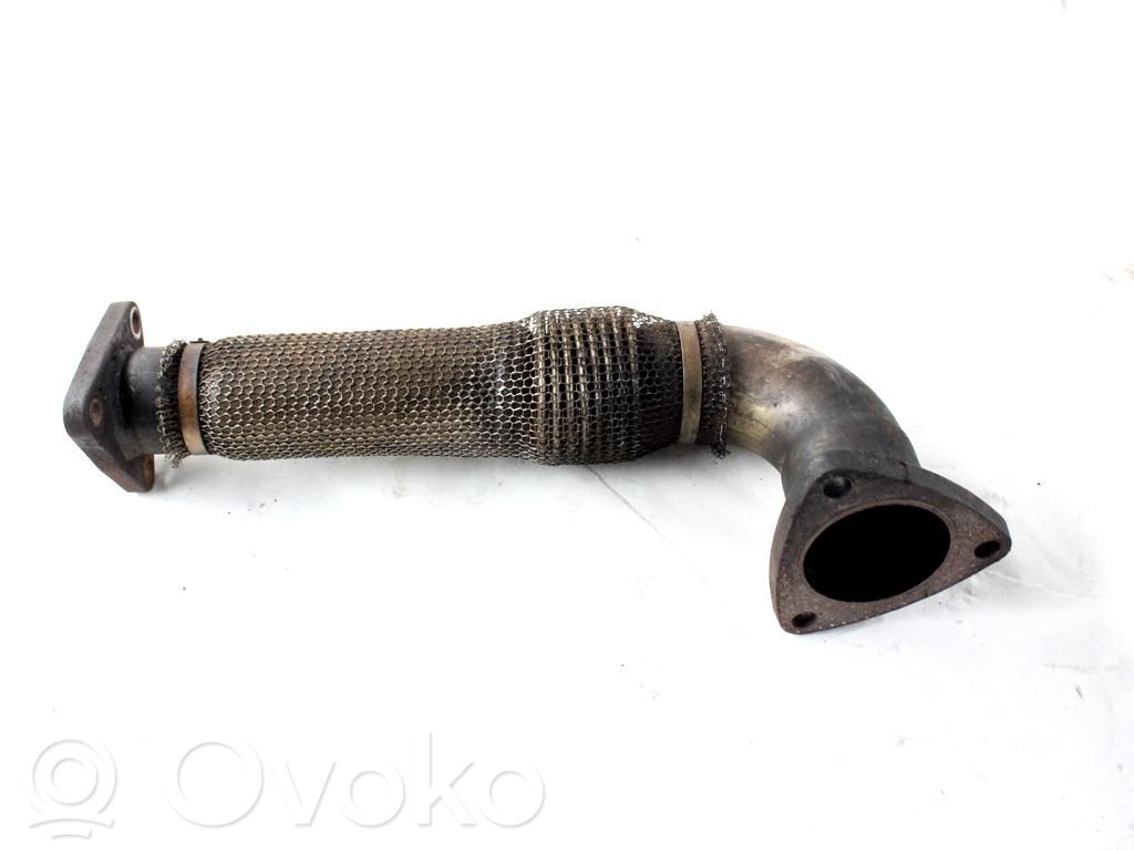 Raccord flexible échappement   059131790N