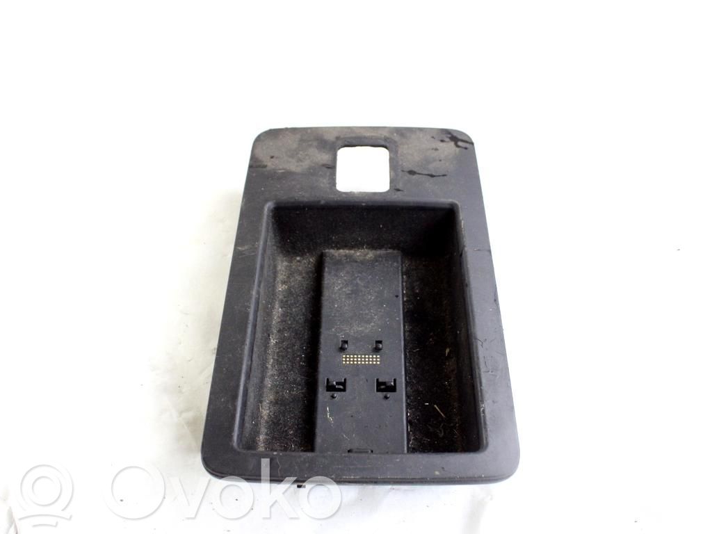 Steuergerät Autotelefon   4E0863075