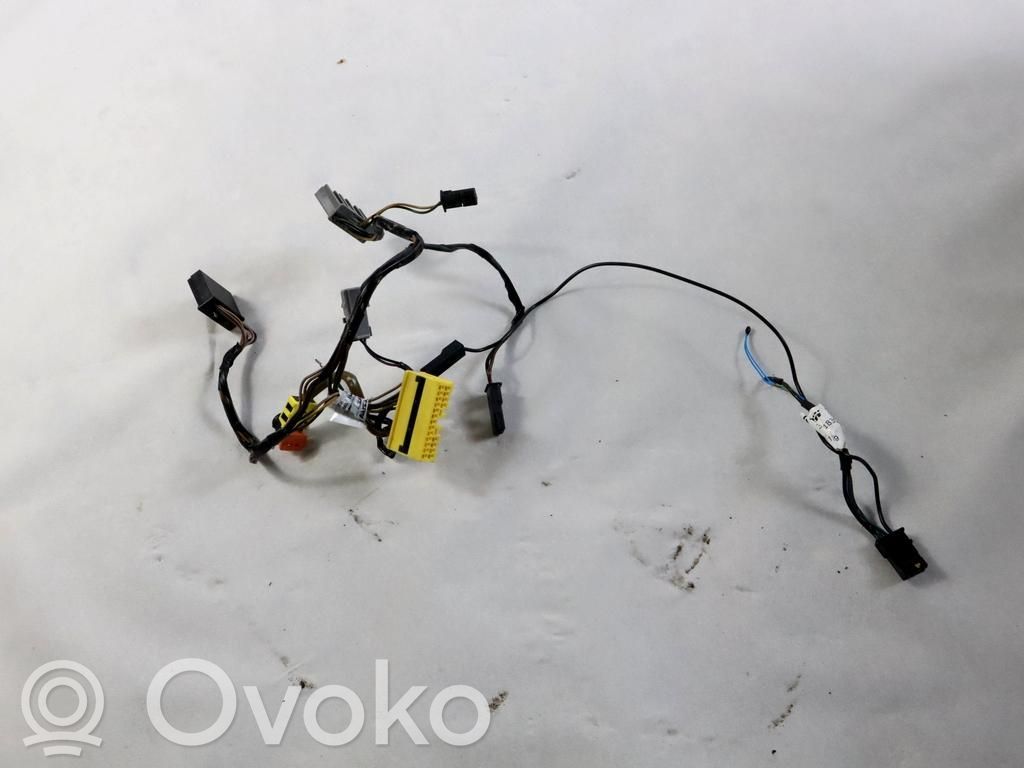 Opel Insignia B Wiązka przewodów silnika 
